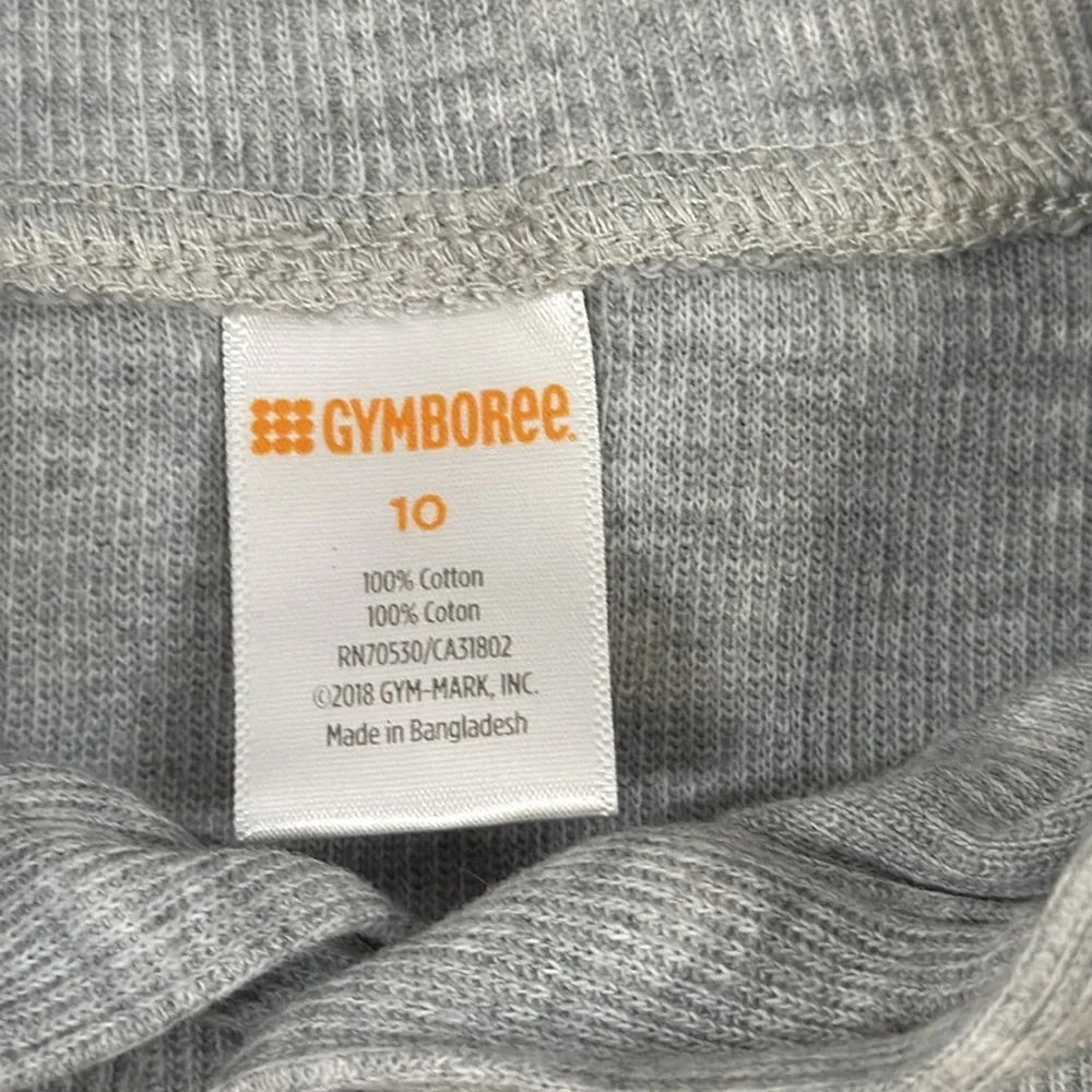 Gymboree Gray Sweatshirt. Size 10. Super soft shirt. Will keep your kid warm!